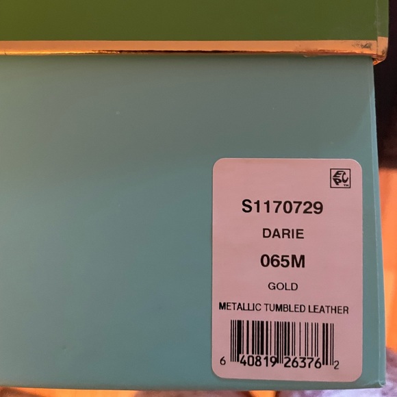 SOLD 🌟Host Pick 🌟🦩RARE Kate Spade Metallic Gold Darie Wedge Sandal Size 6.5 - Picture 9 of 10